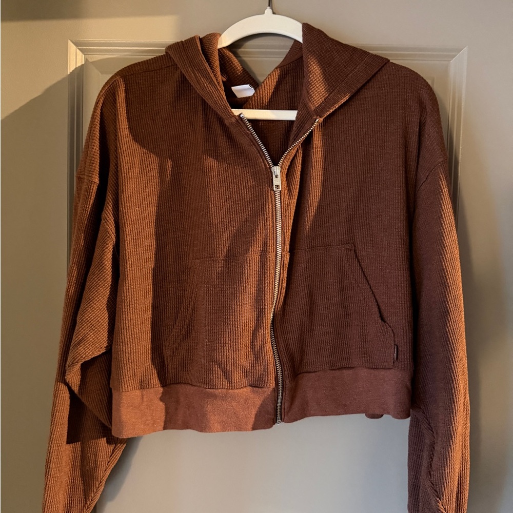 Aritzia waffle knit cropped zip-up hoodie